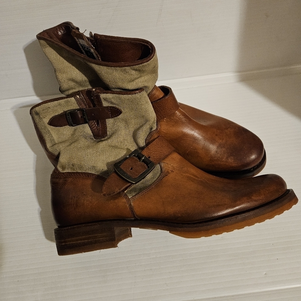 Frye Veronica canvas short boot Size: 8,5 - Picture 2 of 10